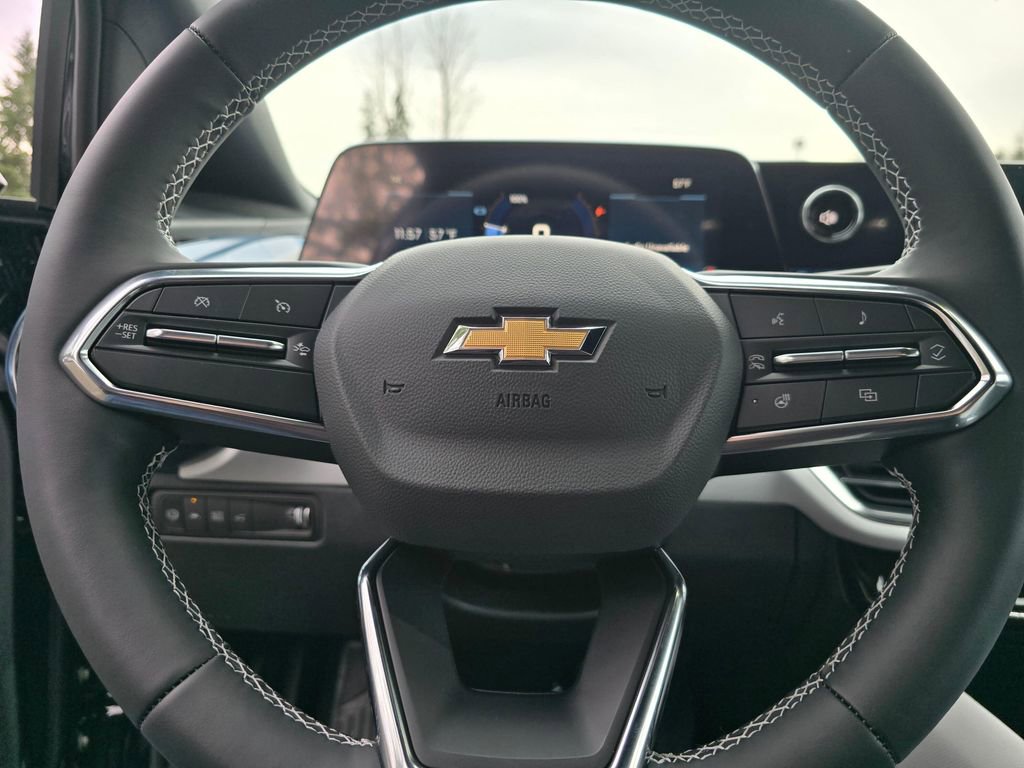 New 2026 Chevrolet Equinox EV LT w/ Convenience Package II image 27