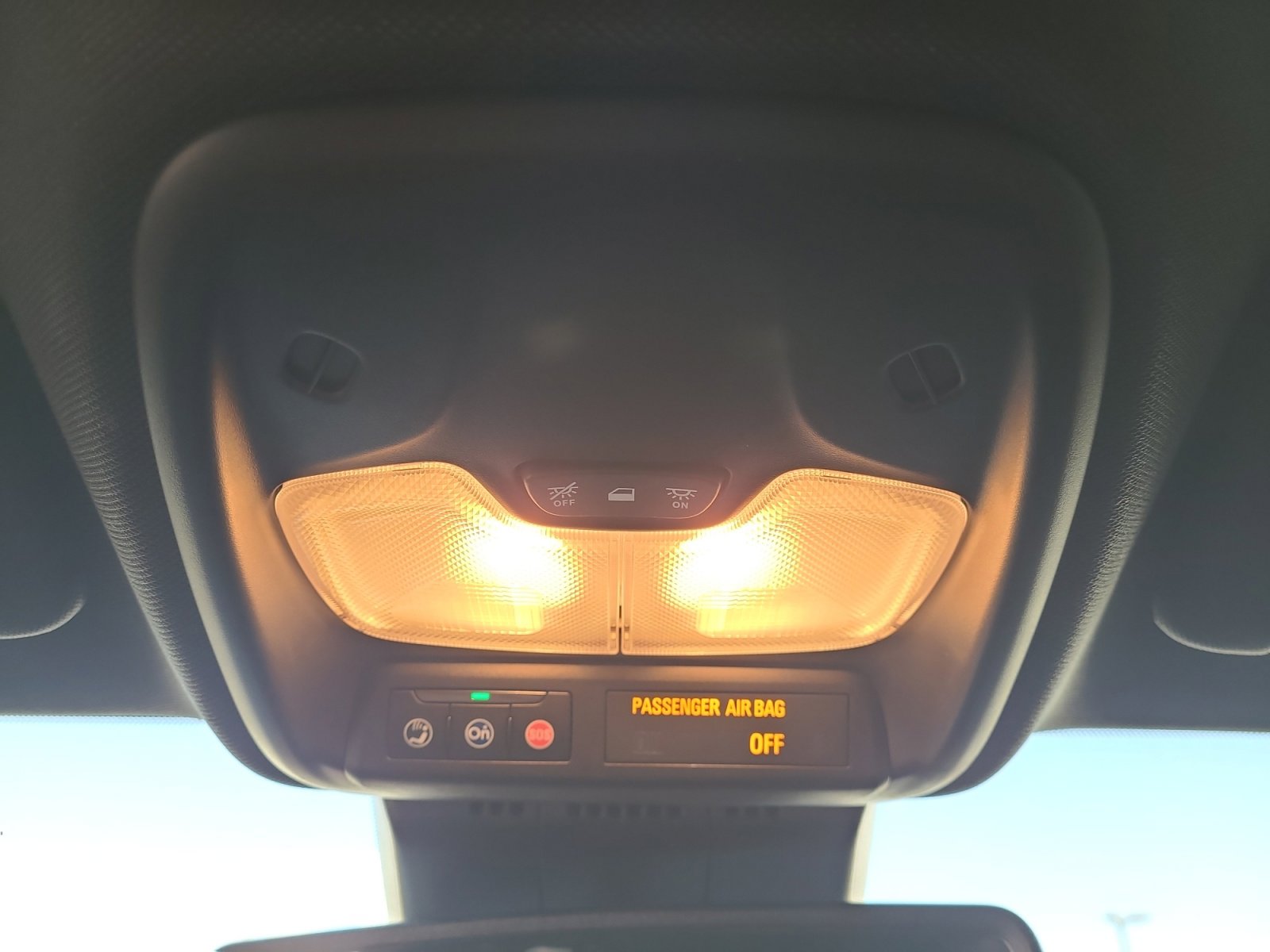 Used 2025 Chevrolet Colorado Z71 w/ Z71 Convenience Package 2 image 21