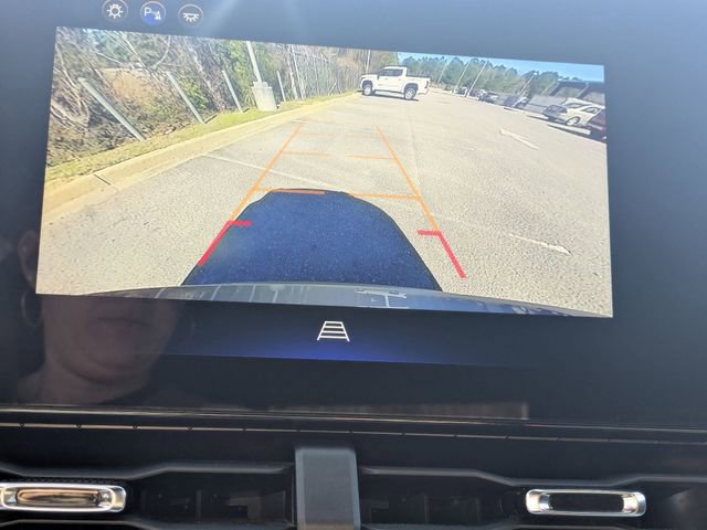 Used 2025 Chevrolet Equinox LT image 20