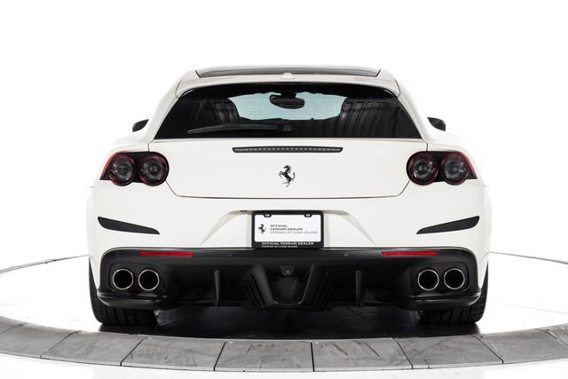 Used 2019 Ferrari GTC4Lusso AWD/4WD image 8