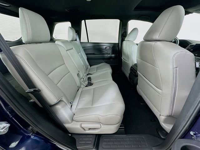 Certified 2024 Honda Passport EX-L image 9