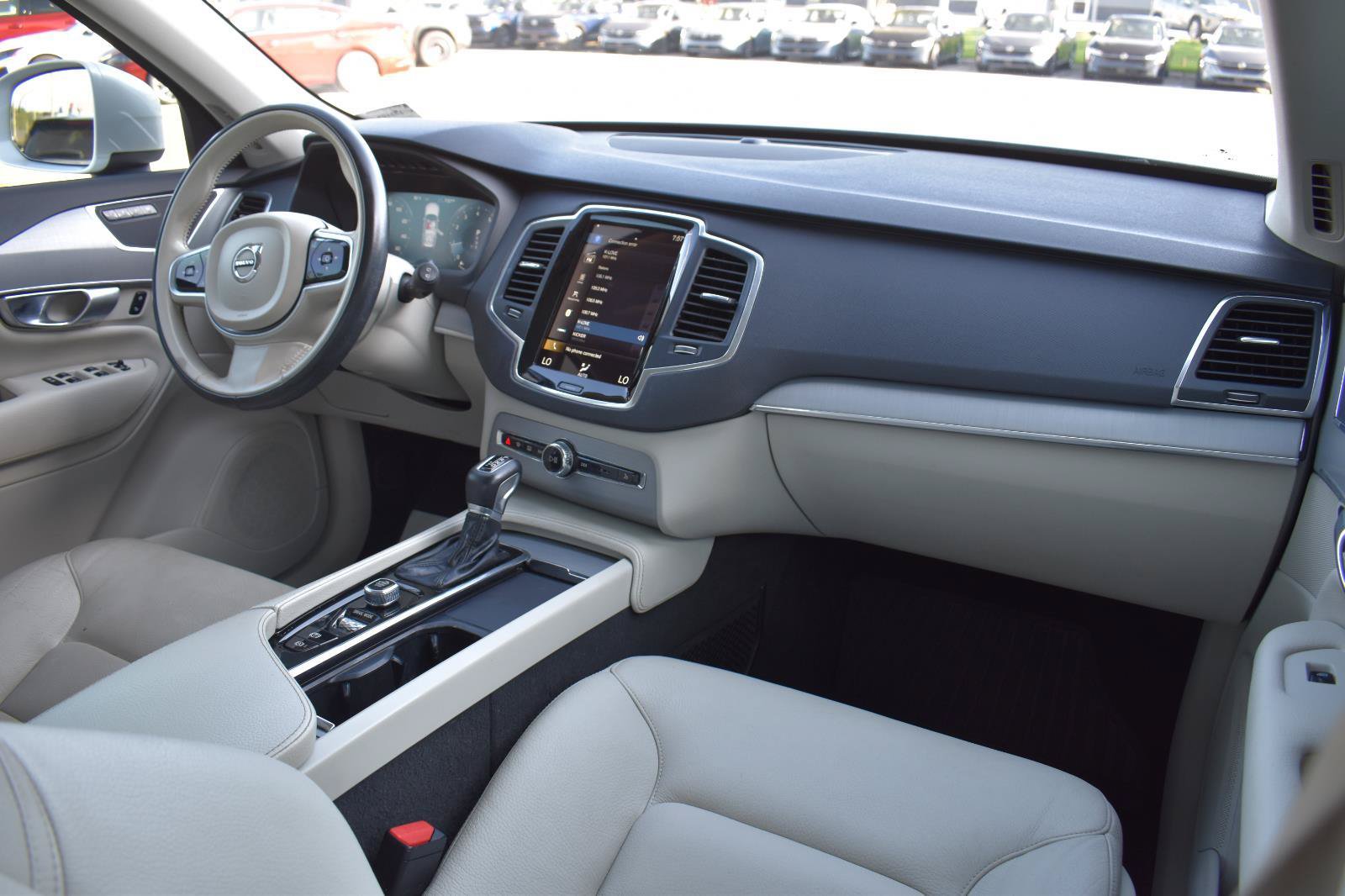Used 2021 Volvo XC90 T5 Momentum w/ Protection Package Premier FWD image 69
