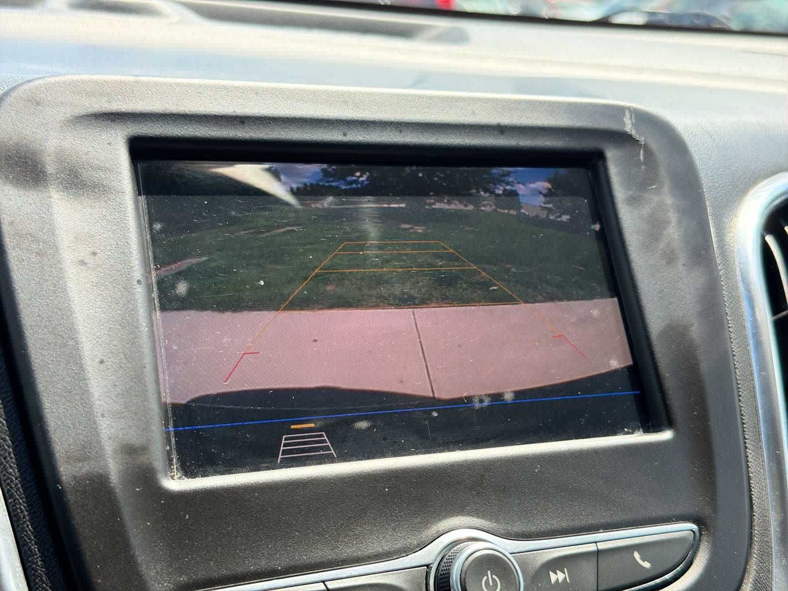Used 2020 Chevrolet Equinox LT FWD image 23