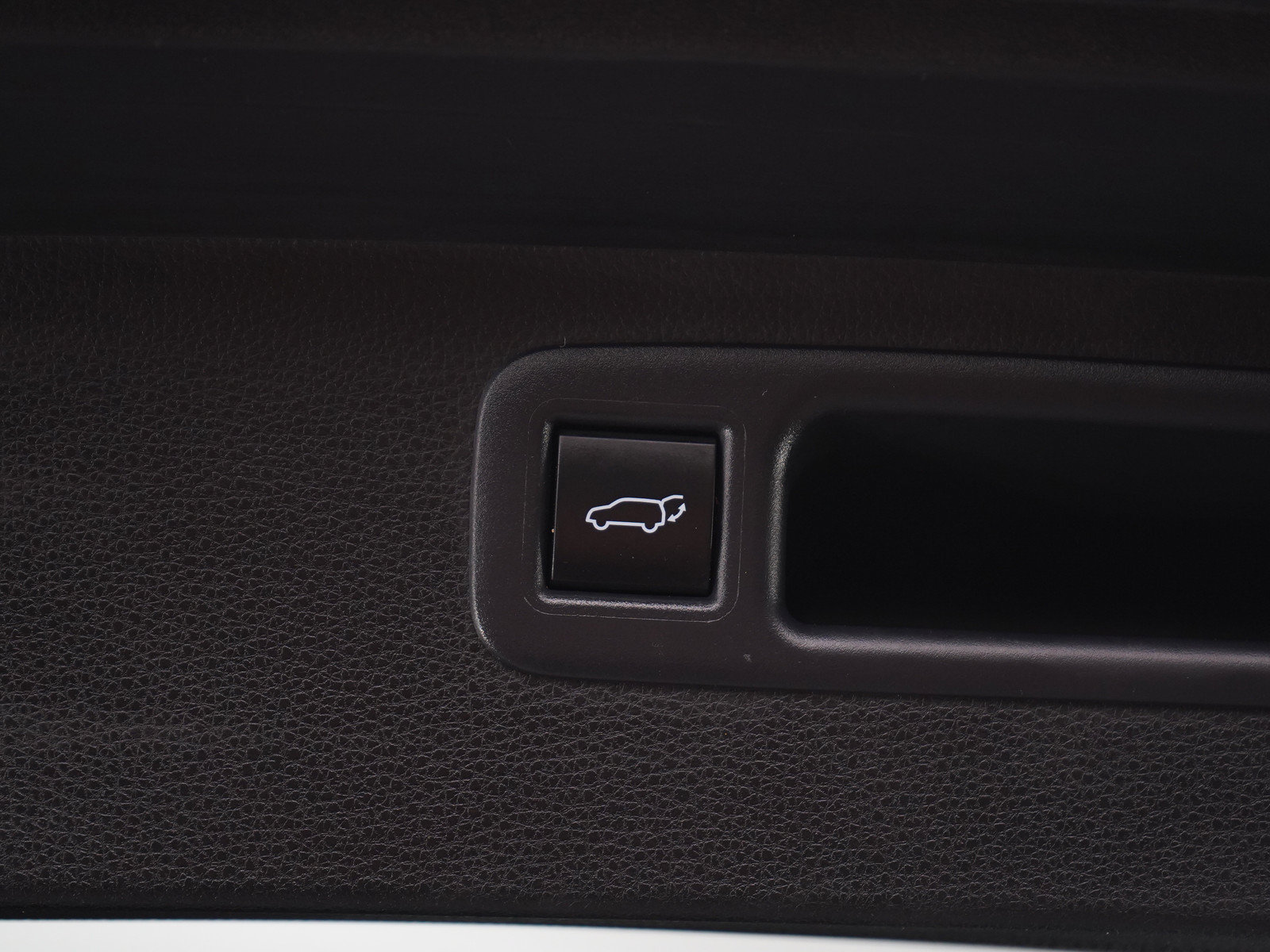 Used 2025 Toyota Highlander XSE AWD/4WD image 20