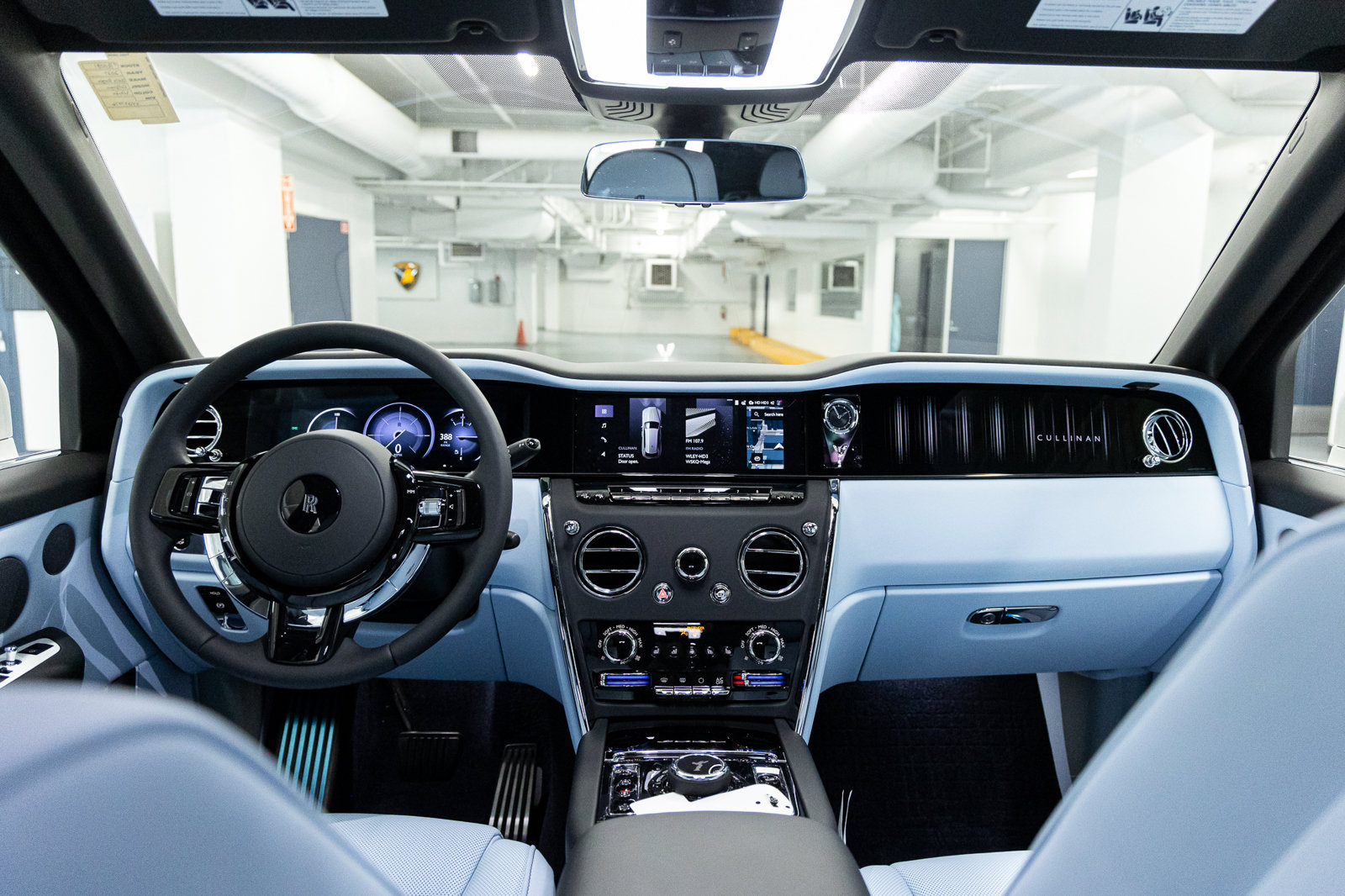 New 2026 Rolls-Royce Cullinan AWD/4WD image 38