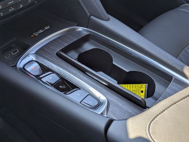 Used 2023 Buick Enclave Avenir w/ Avenir Technology Package image 28