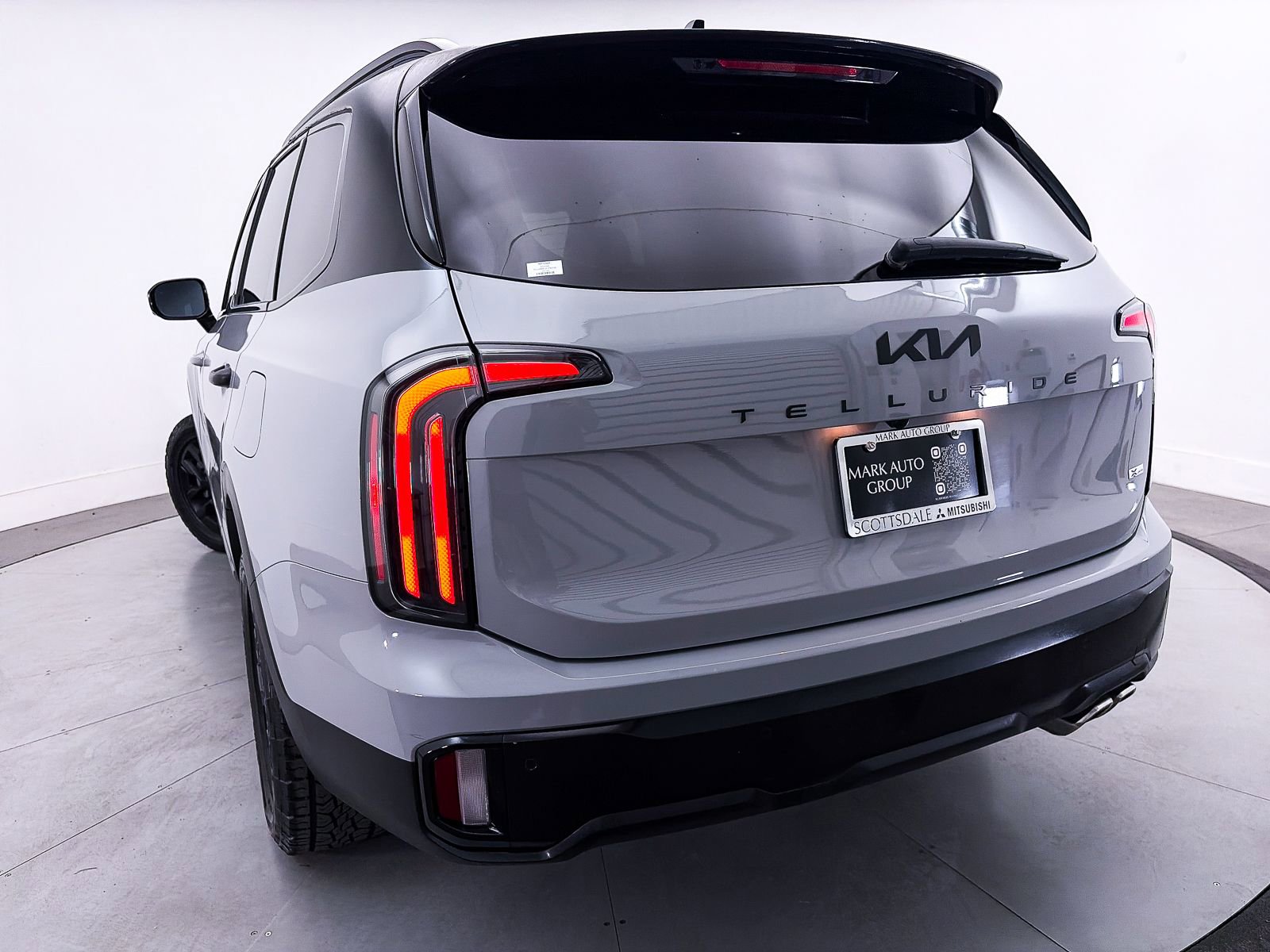 Certified 2023 Kia Telluride SX Prestige X-Pro AWD/4WD image 12