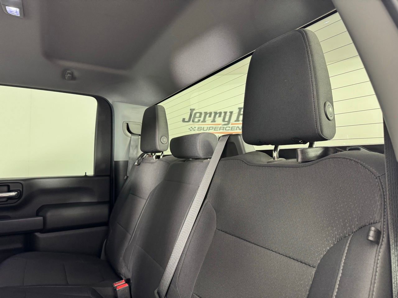 Used 2020 Chevrolet Silverado 2500 Custom w/ Custom Value Package AWD/4WD image 27