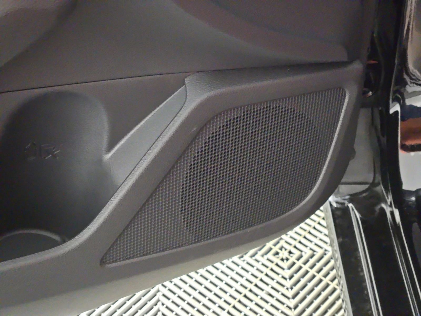 New 2025 Nissan Altima 2.5 SR w/ SR Premium Package image 21