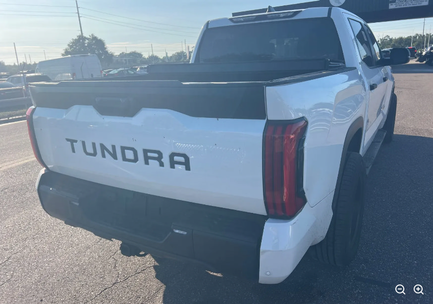 Used 2024 Toyota Tundra SR5 w/ SR5 Convenience Package RWD image 5