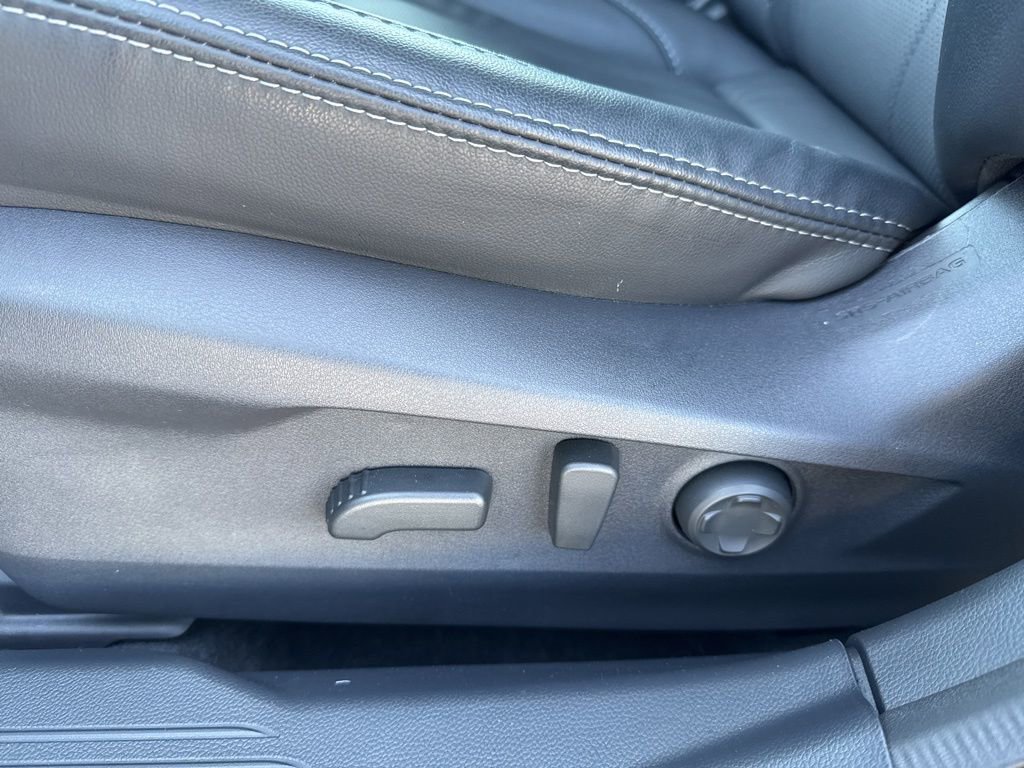 Used 2025 Subaru Outback Limited image 19