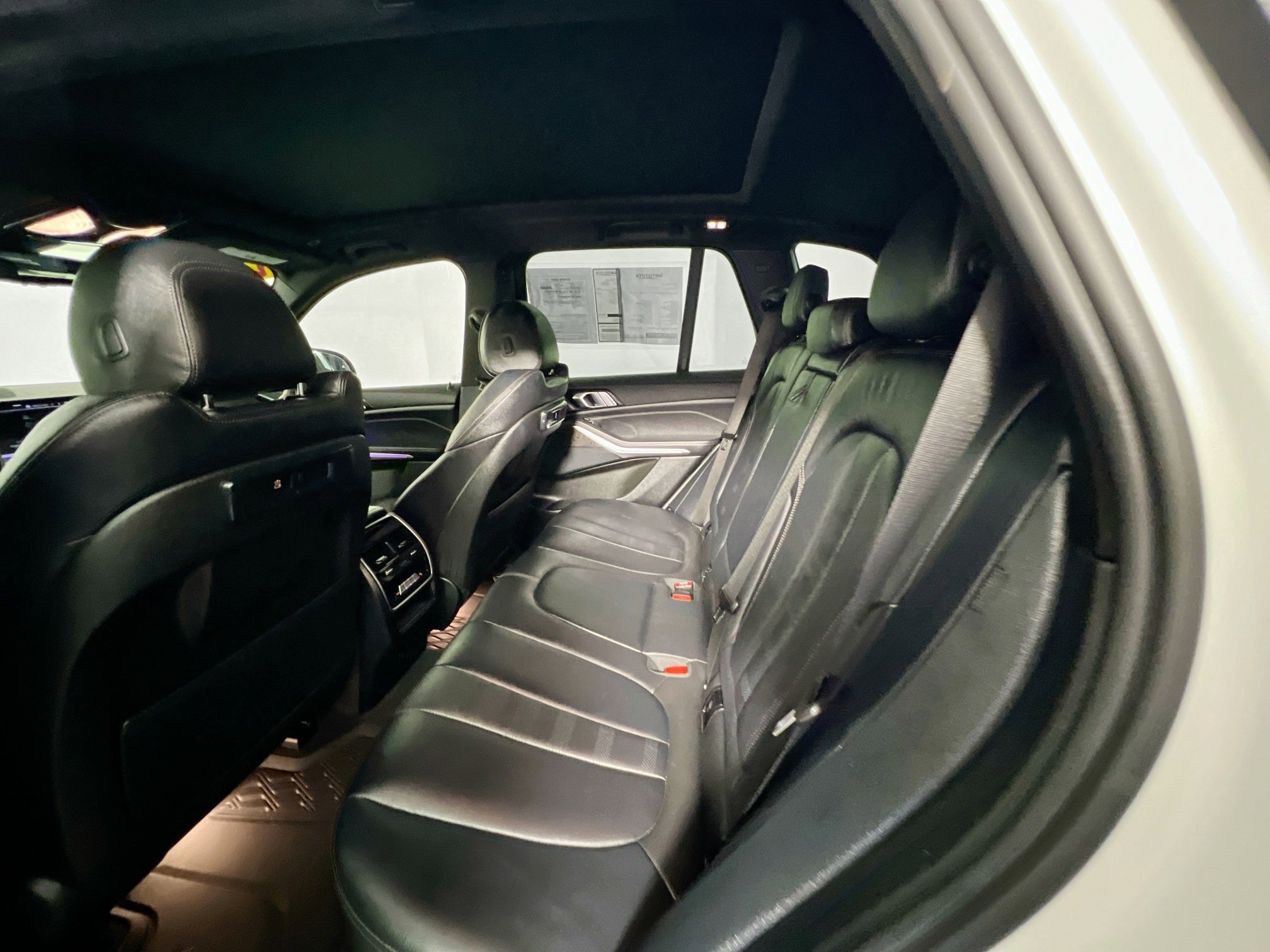 Used 2022 BMW X5 sDrive40i w/ Premium Package image 29