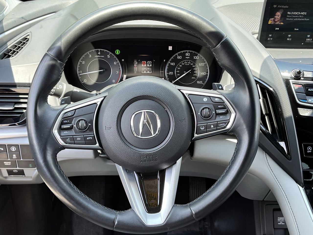 Used 2023 Acura RDX FWD w/ Technology Package image 11