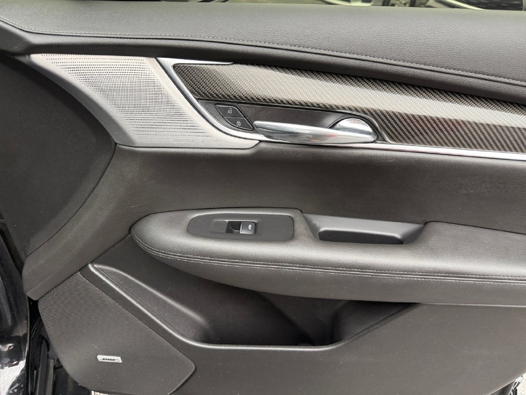 Used 2021 Cadillac XT6 Sport AWD/4WD image 19