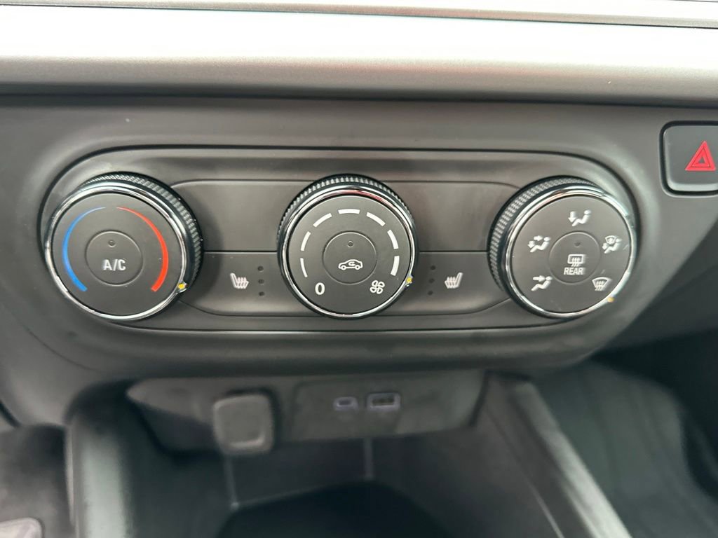 Used 2024 Chevrolet Trax RS w/ Driver Confidence Package image 21