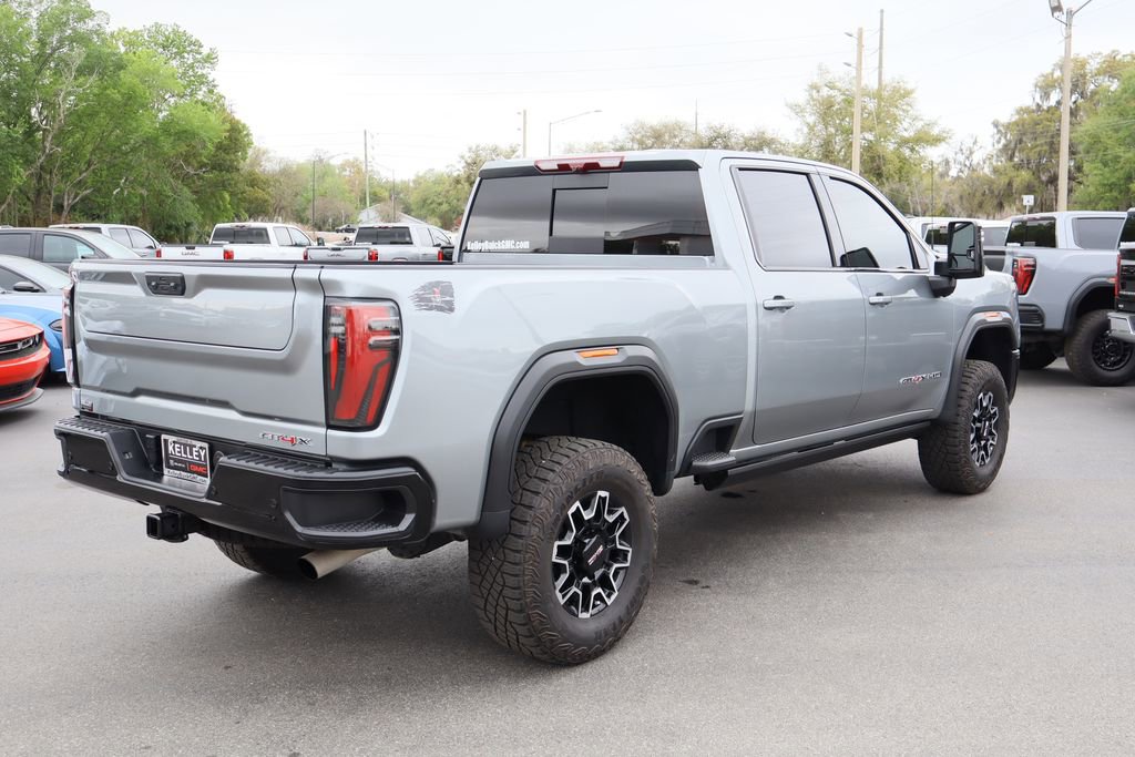 Used 2024 GMC Sierra 2500 AT4X image 8