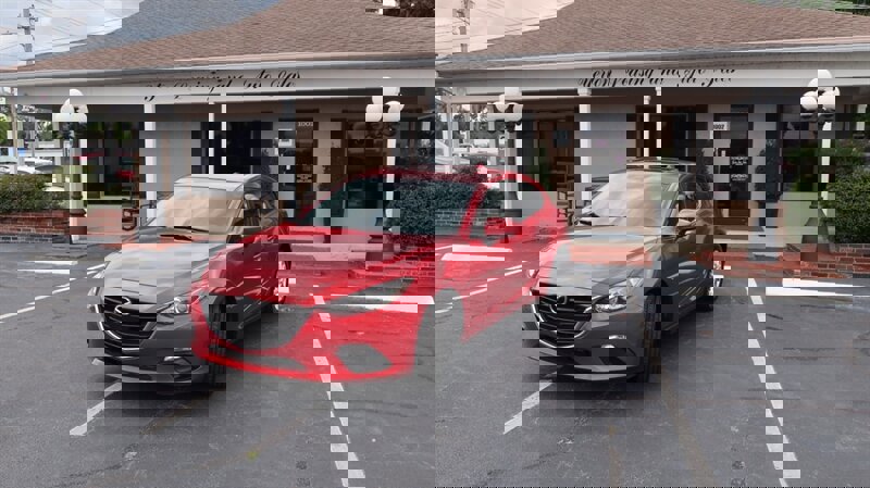 Used 2014 MAZDA MAZDA3 i Touring w/ Technology Package image 1