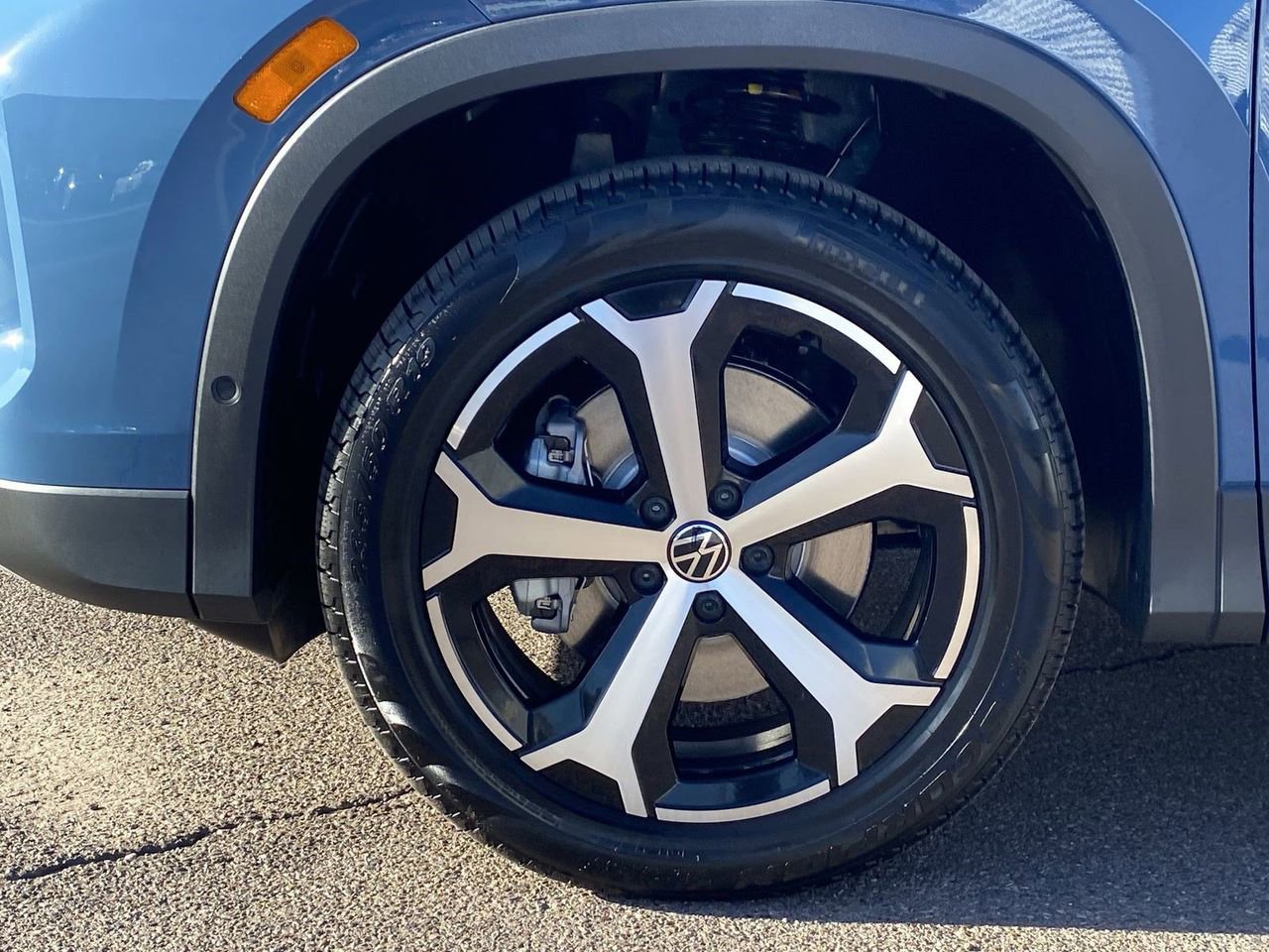 New 2026 Volkswagen Tiguan SE image 6