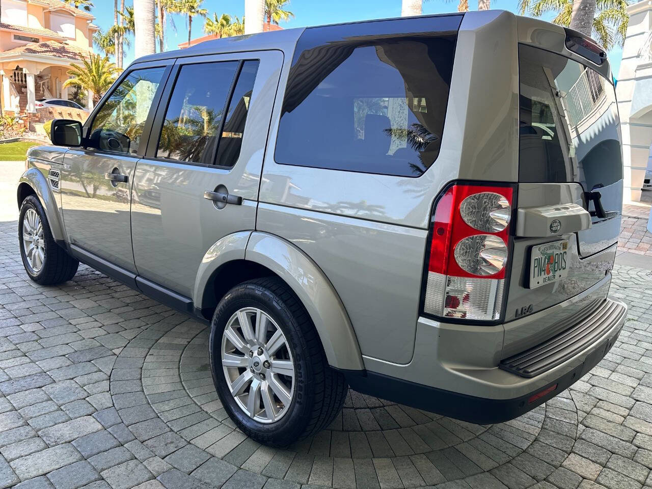 Used 2013 Land Rover LR4 HSE AWD/4WD image 29