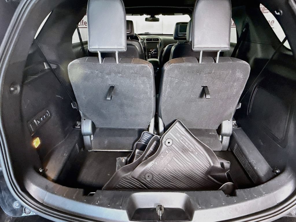 Used 2018 Ford Explorer Sport w/ Equipment Group 401A AWD/4WD image 27