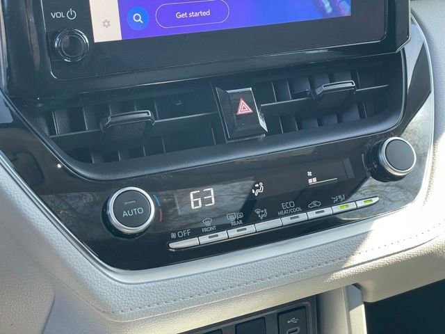 Used 2023 Toyota Corolla Cross LE w/ Moonroof Package AWD/4WD image 18