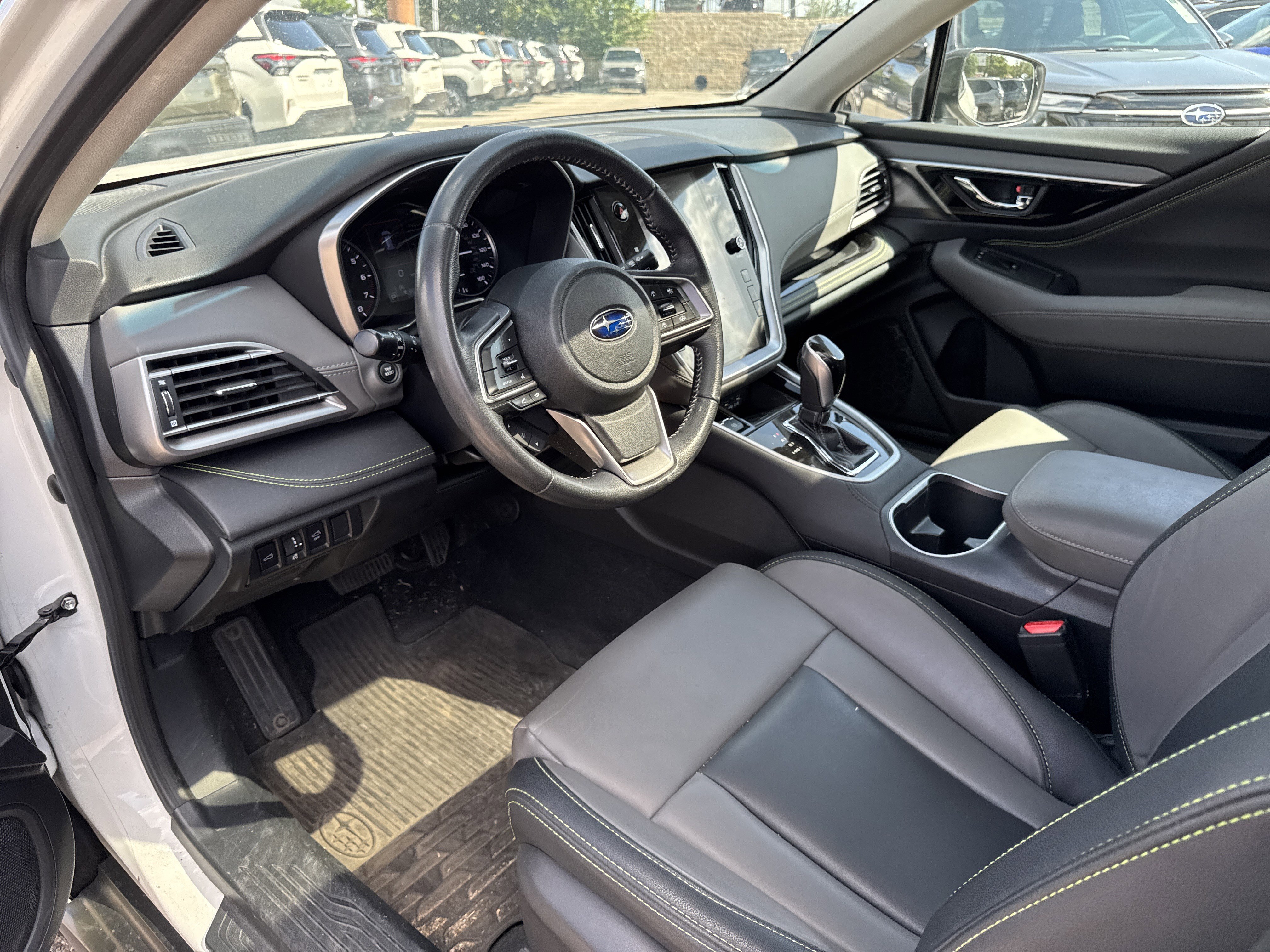 Used 2020 Subaru Outback Onyx Edition XT w/ Popular Package #2 AWD/4WD image 25