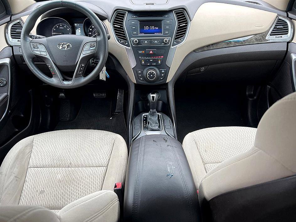 Used 2017 Hyundai Santa Fe Sport image 6