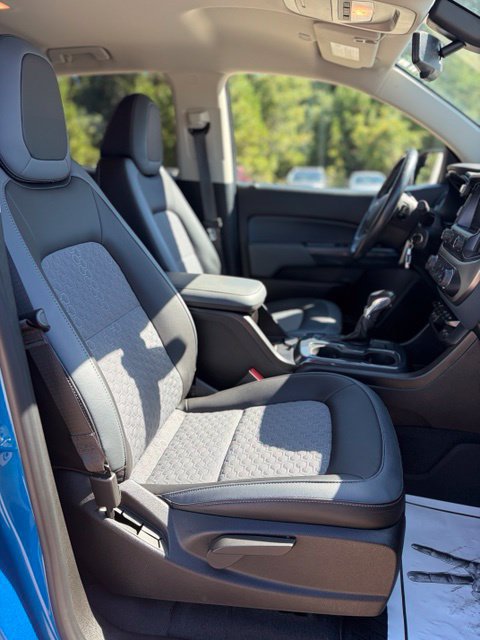 Used 2022 Chevrolet Colorado Z71 RWD image 14