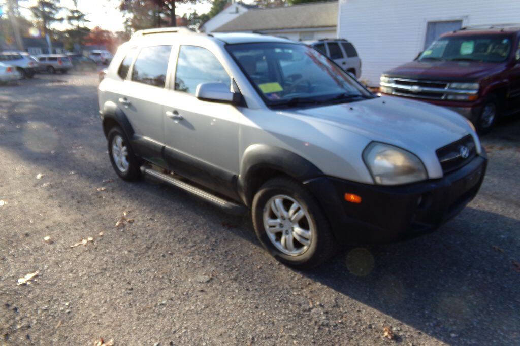 Used 2008 Hyundai Tucson SE image 3