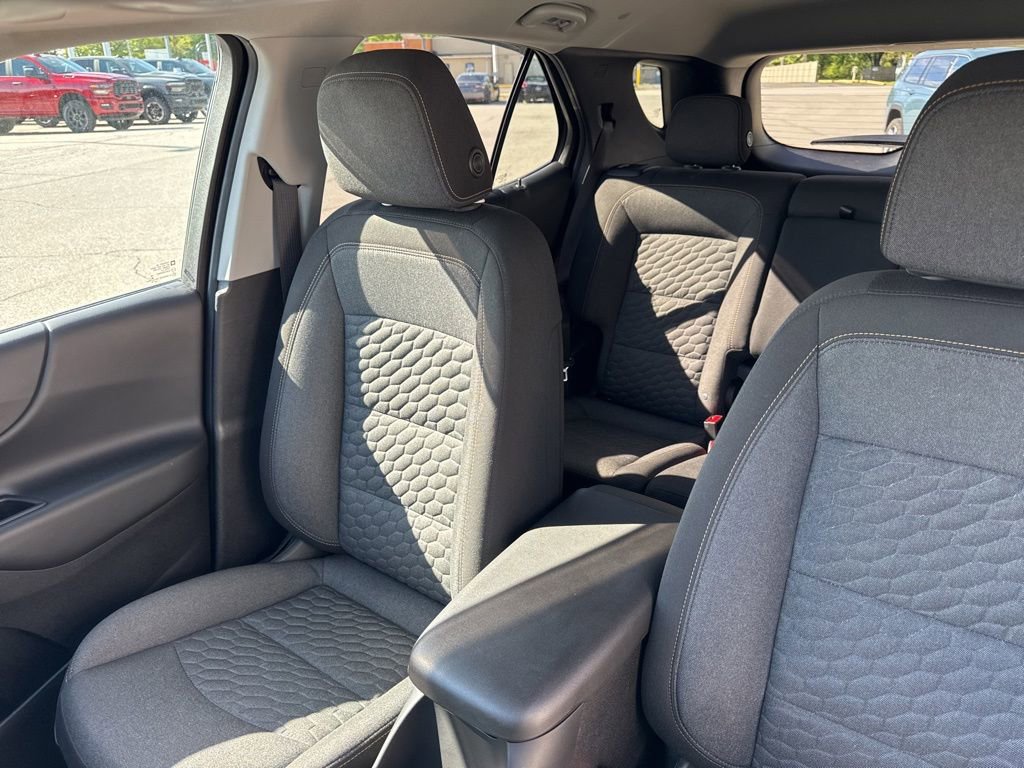 Used 2019 Chevrolet Equinox LT FWD image 40