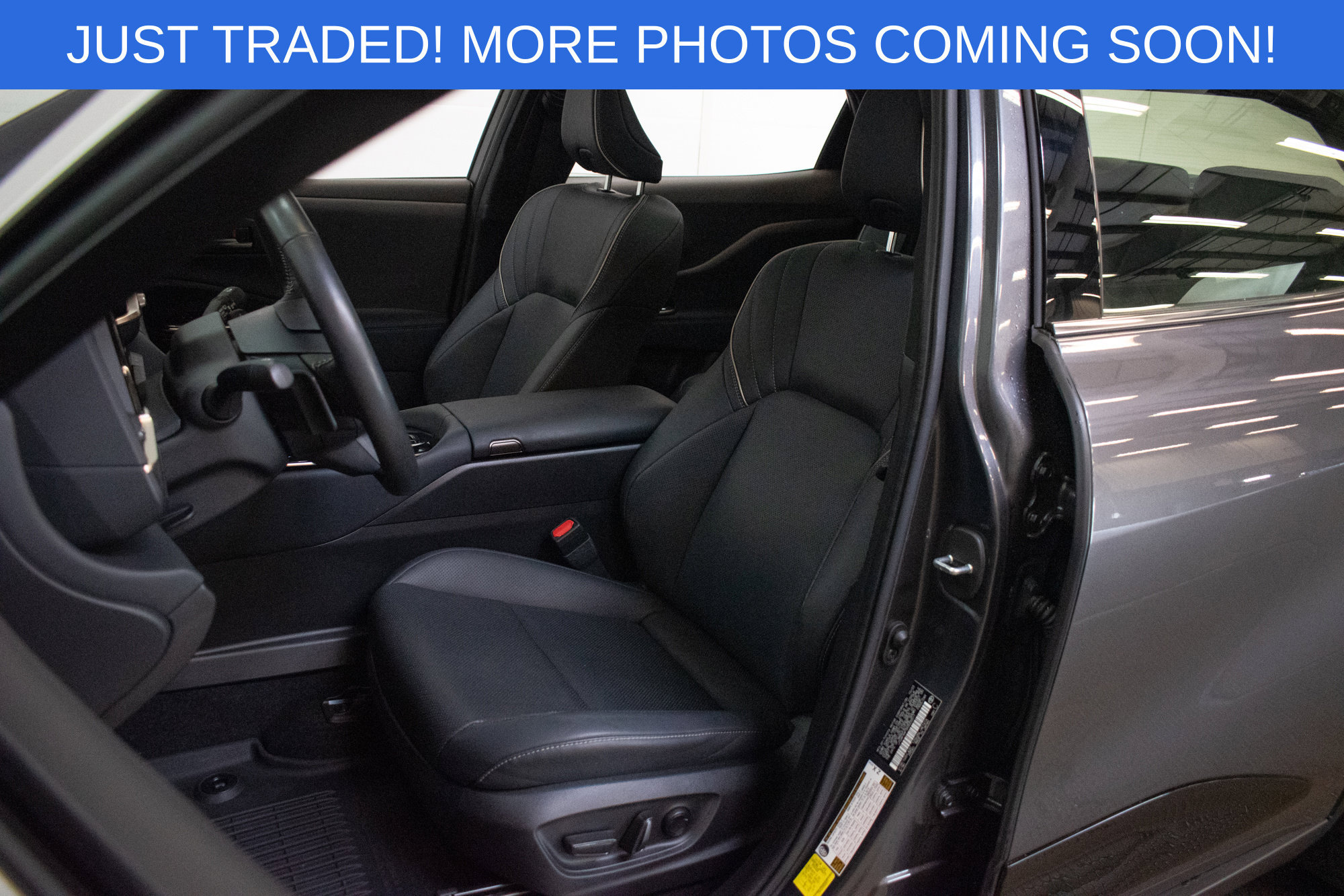 Used 2024 Toyota Crown Platinum AWD/4WD image 20