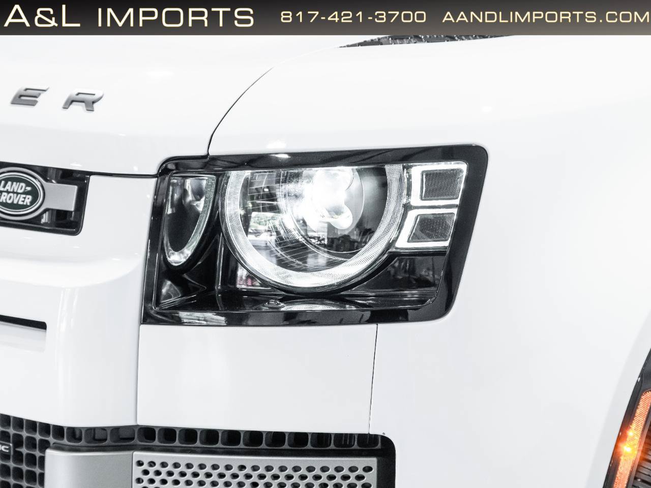 Used 2023 Land Rover Defender 110 X-Dynamic SE AWD/4WD image 34