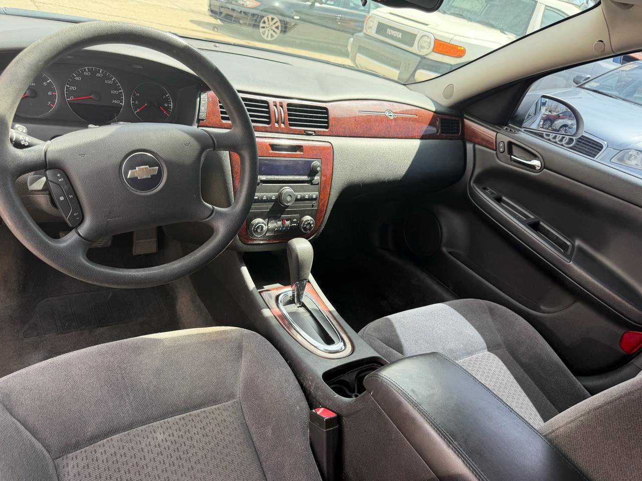 Used 2008 Chevrolet Impala LT image 14