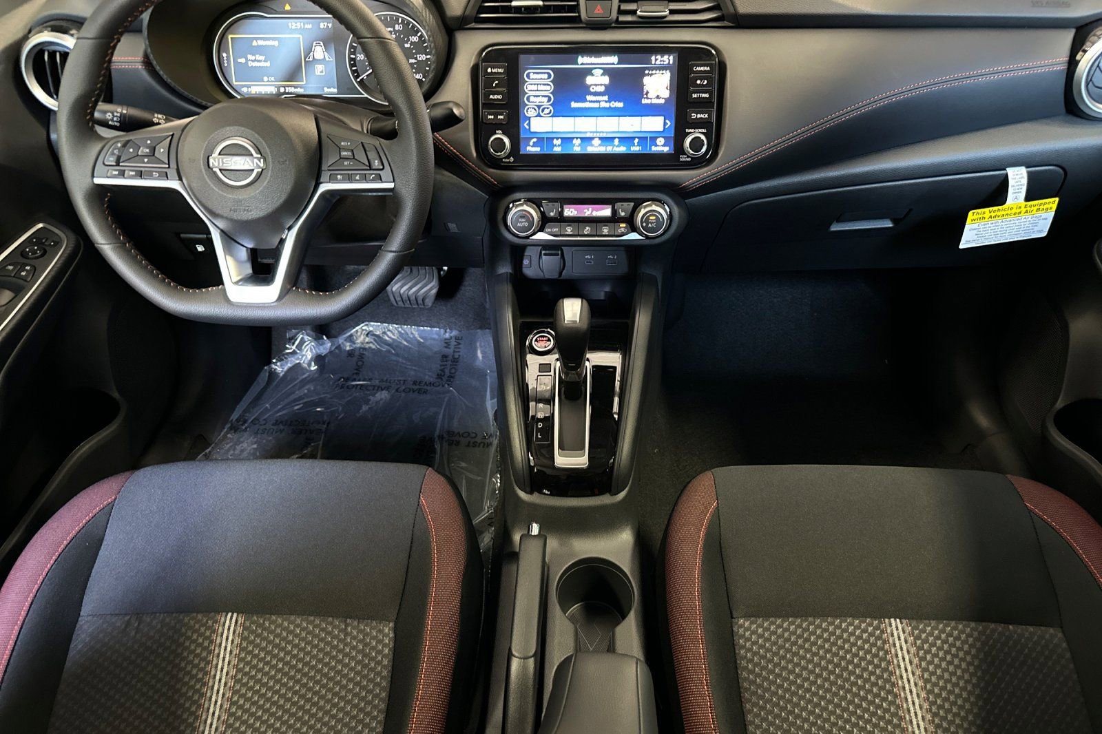 Used 2025 Nissan Versa SR w/ Trunk Package image 13