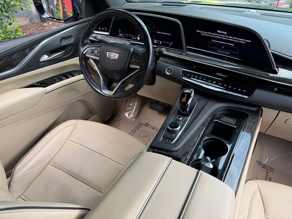 Used 2022 Cadillac Escalade Premium Luxury w/ Performance Package AWD/4WD image 43