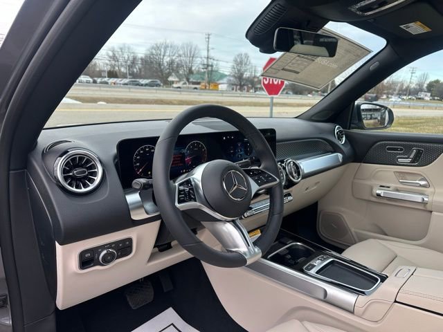 New 2026 Mercedes-Benz GLB 250 4MATIC image 17