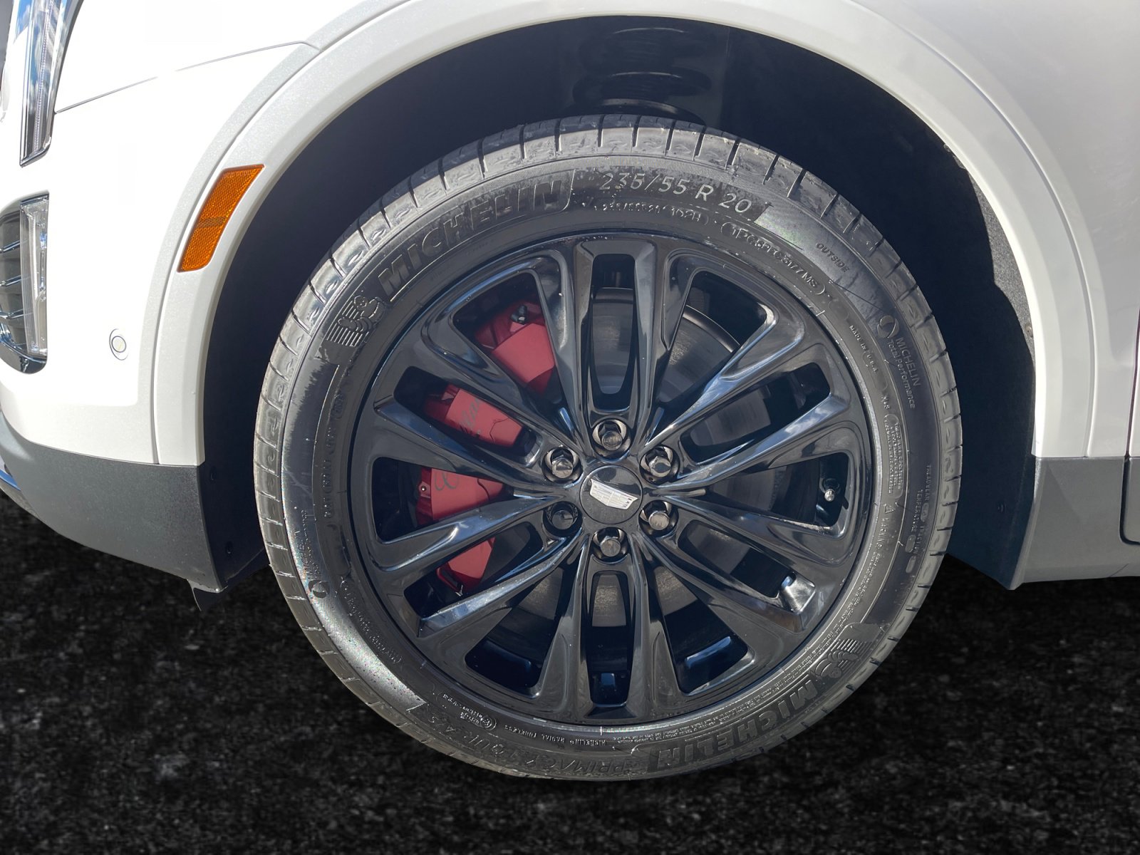 New 2026 Cadillac XT5 Sportv w/ LPO, Onyx Lite Package image 10