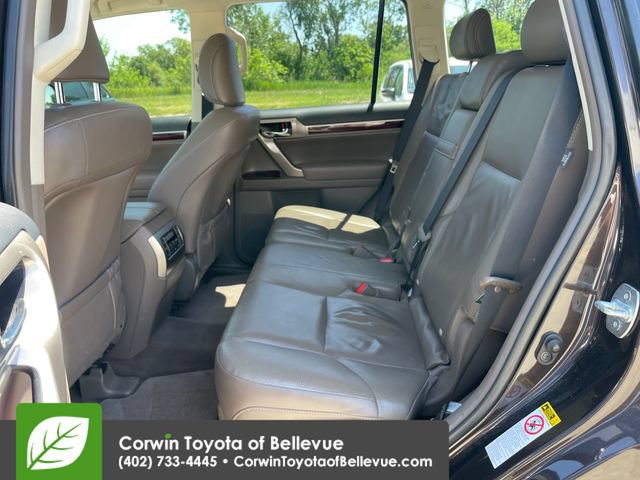 Used 2016 Lexus GX 460 w/ Premium Package AWD/4WD image 25