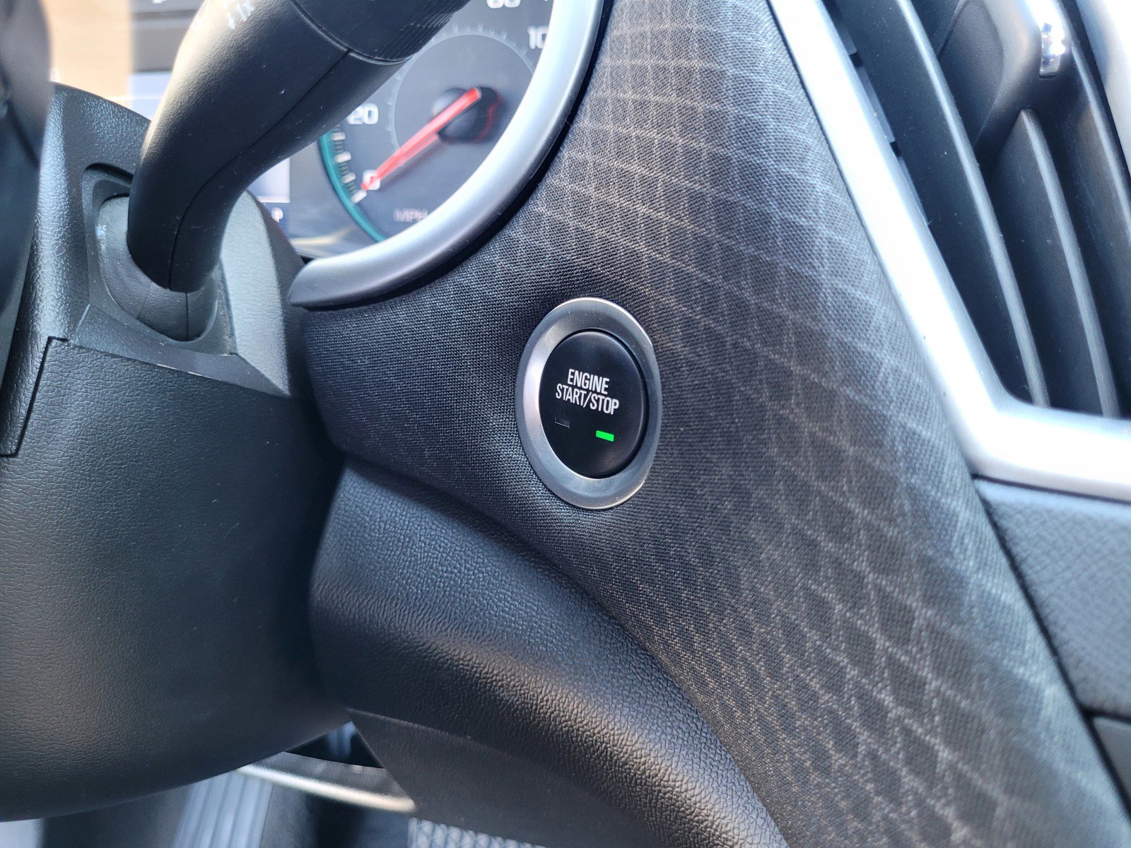 Used 2024 Chevrolet Malibu RS FWD image 23