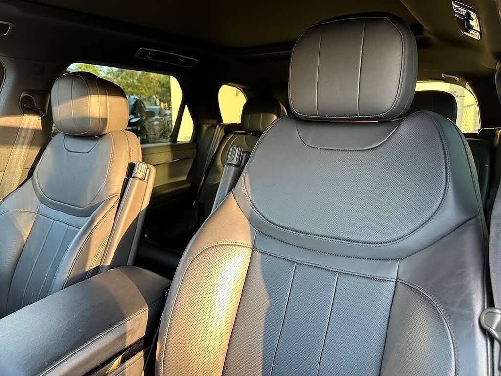 Used 2024 Land Rover Range Rover Sport Dynamic SE AWD/4WD image 28