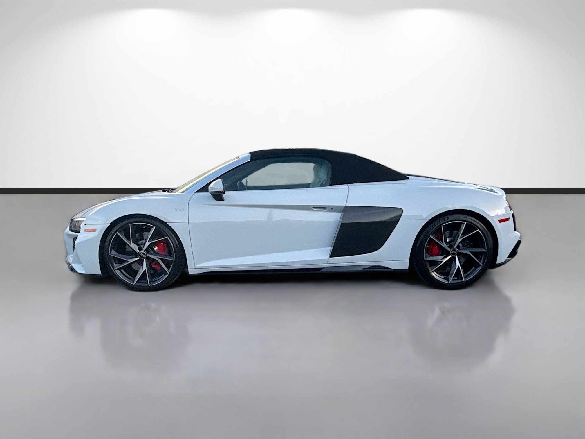 Used 2023 Audi R8 V10 performance w/ Carbon Exterior Package RWD image 6