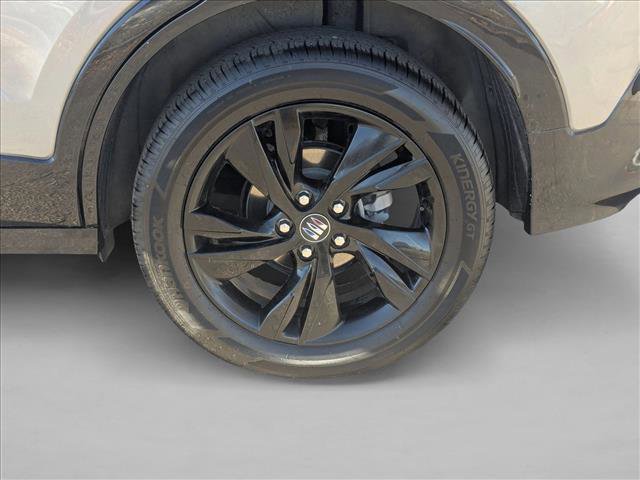 Used 2024 Buick Encore GX Sport Touring image 22