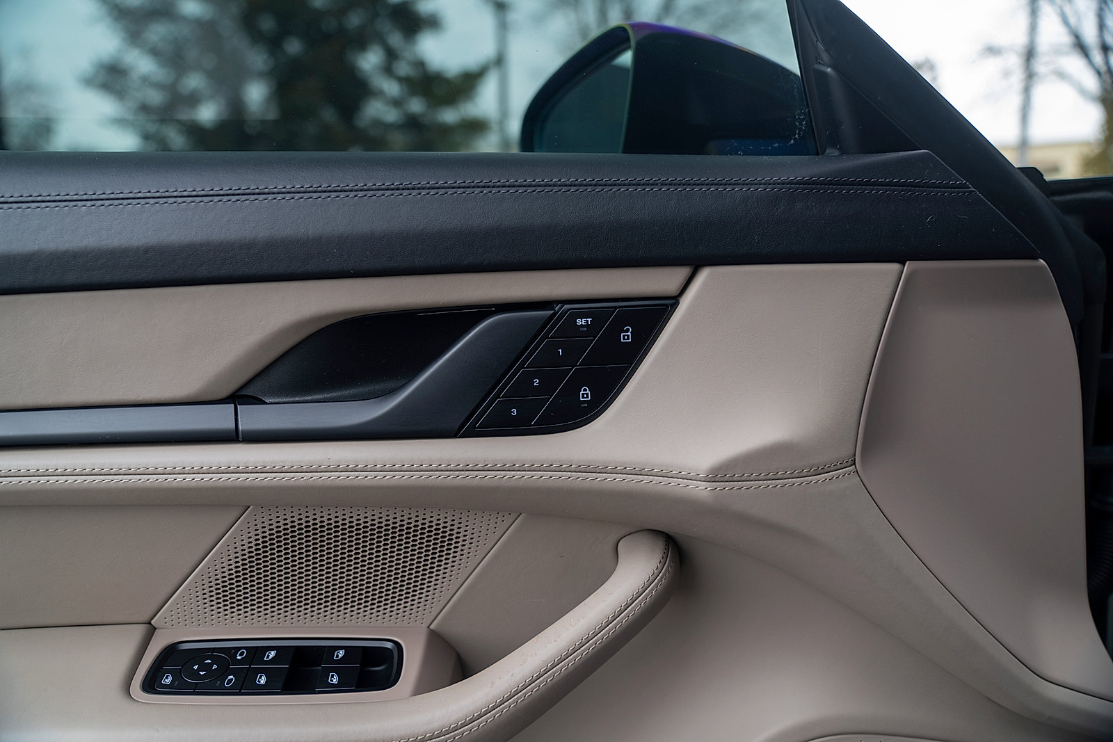 Certified 2023 Porsche Taycan GTS image 18