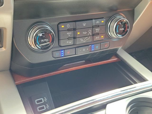 Used 2019 Ford F250 King Ranch w/ King Ranch Ultimate Package AWD/4WD image 31