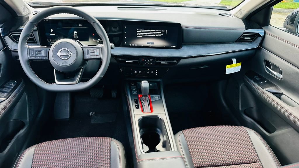 New 2026 Nissan Kicks SR FWD image 14