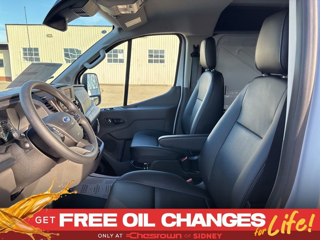 New 2025 Ford Transit 250 Low Roof RWD image 25