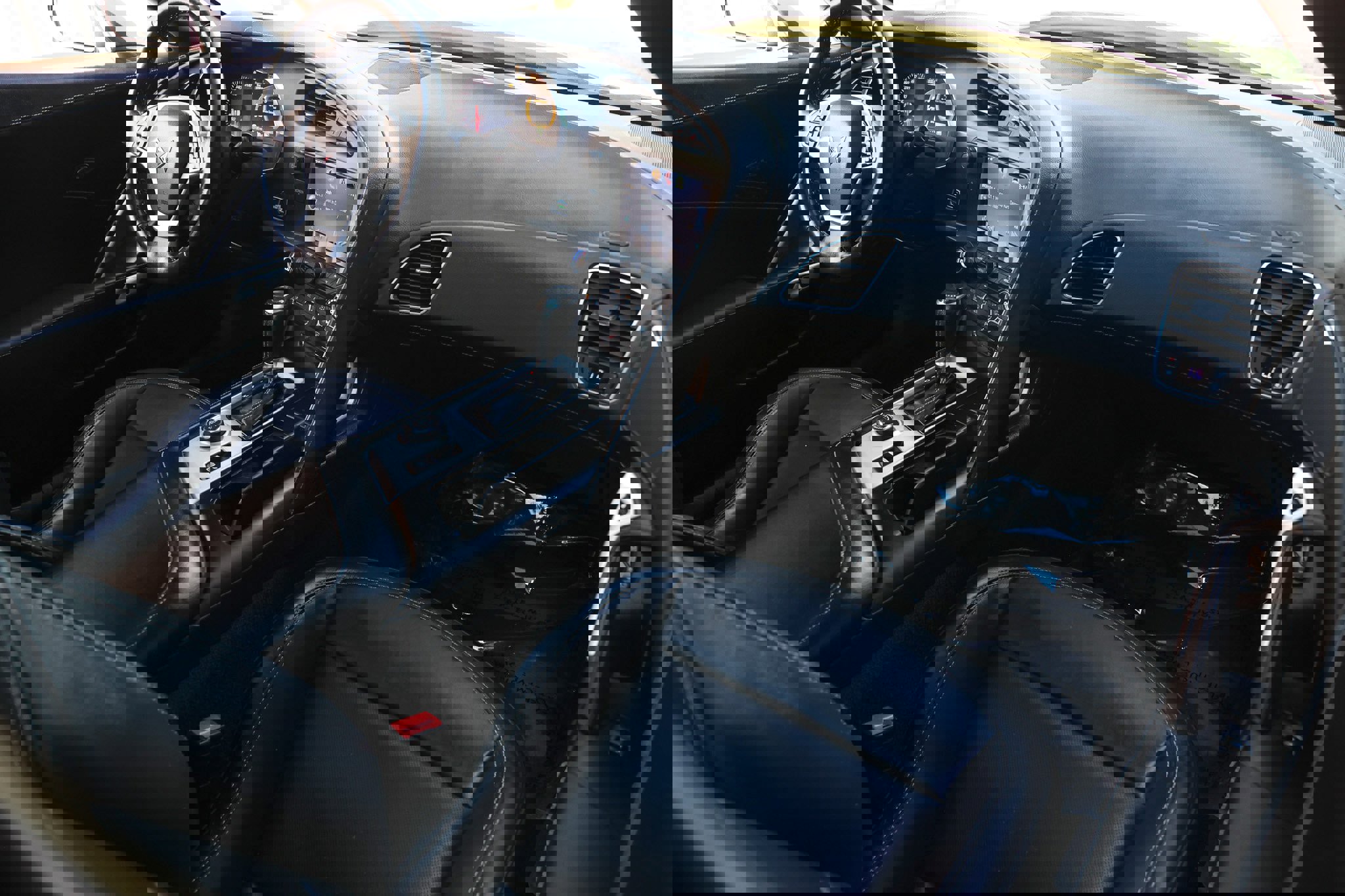 Used 2015 Chevrolet Corvette Stingray Coupe w/ 2LT Preferred Equipment Group image 13