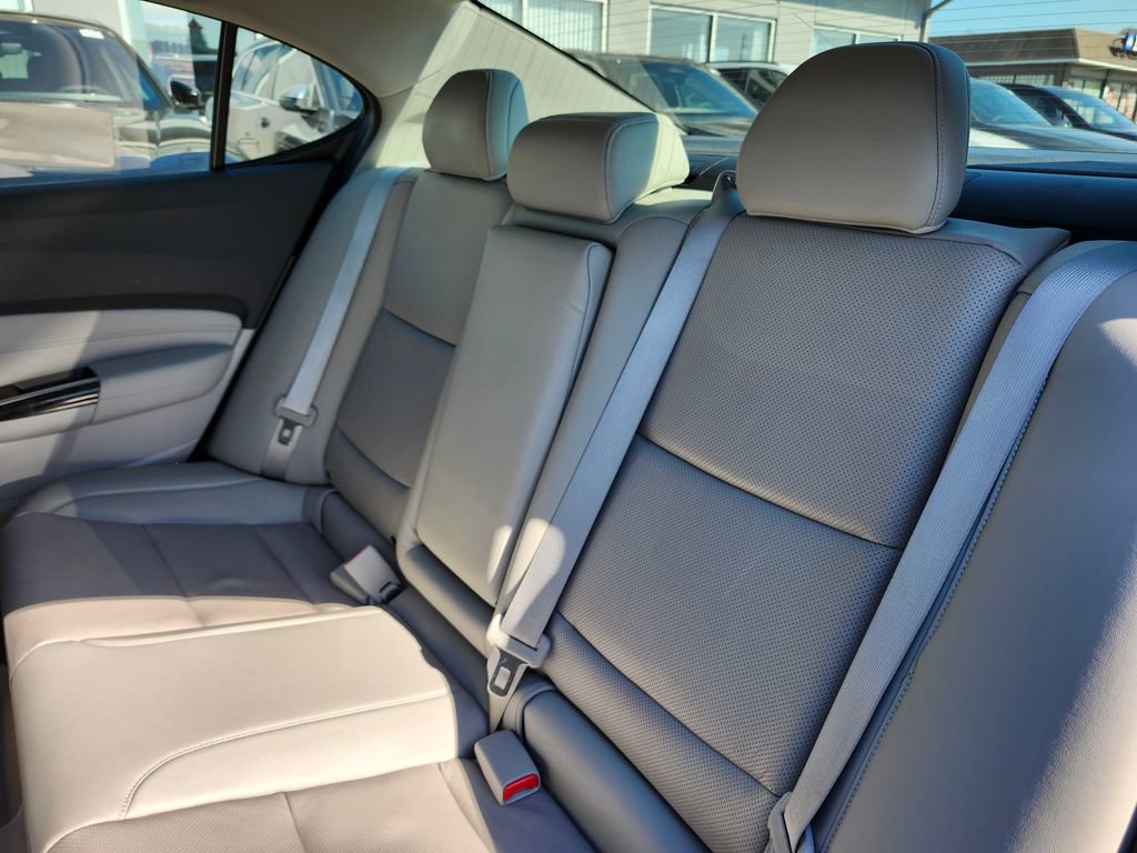 Used 2020 Acura TLX w/ Technology Package image 10