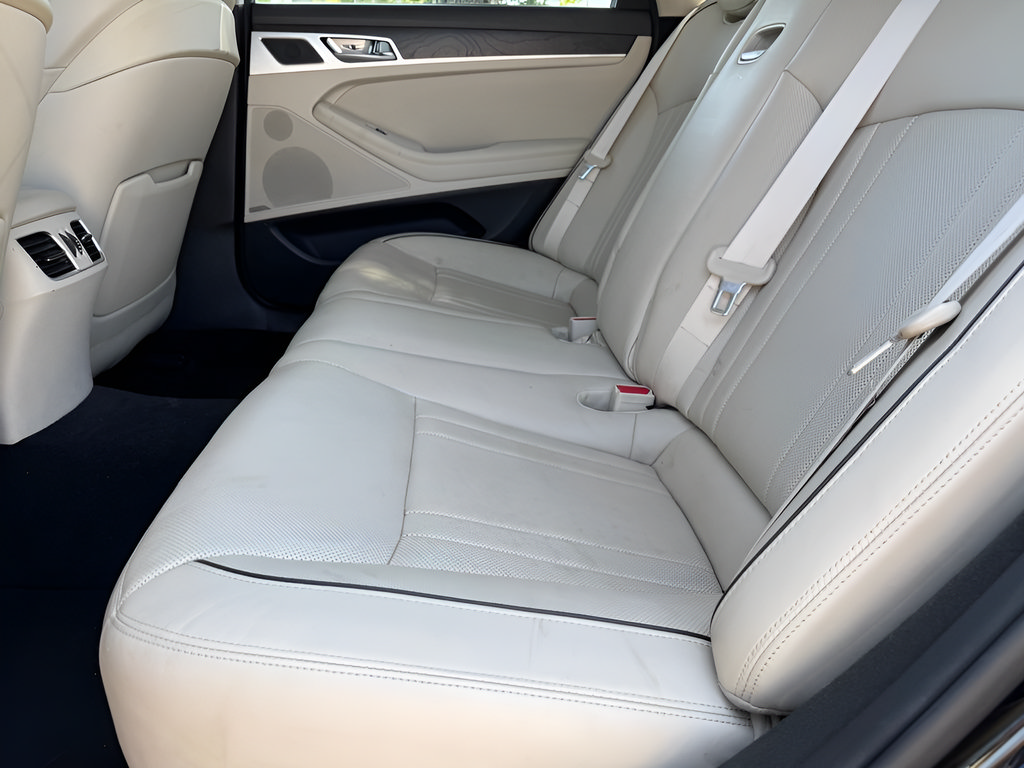 Used 2017 Genesis G80 5.0 Ultimate RWD image 13