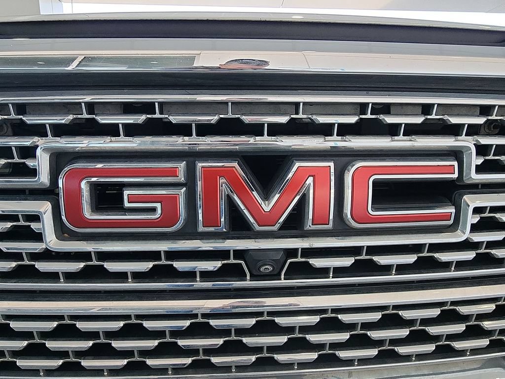 Certified 2021 GMC Sierra 1500 Denali w/ Denali Ultimate Package AWD/4WD image 32